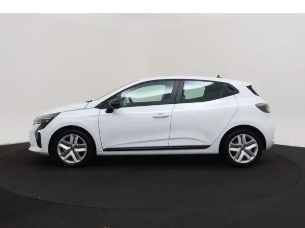 Photo 21 of 24 of VF1RJA00074068603 Renault Clio 1.6 E-Tech Full Hybrid 145