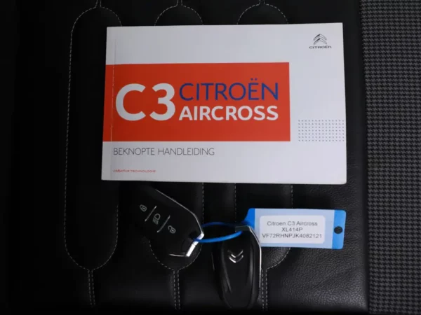 Photo 21 of 25 of VF72RHNPJK4082121 Citroen C3 Aircross 1.2 PureTech S&S Feel Leder