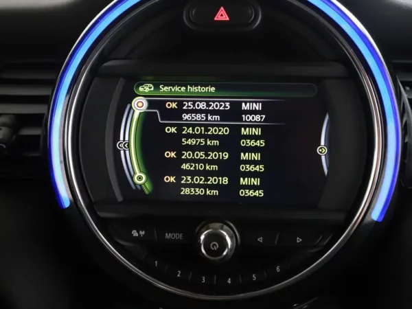 Photo 21 of 25 of WMWXS110202C22296 Mini Mini 1.2 One Business 5-drs Hatchb