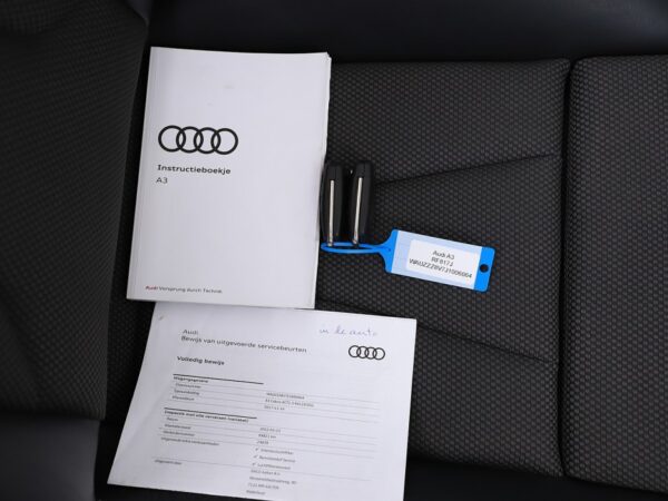 Photo 21 of 26 of WAUZZZ8V7J1006064 Audi A3 Cabriolet 1.5 Aut. TFSI CoD