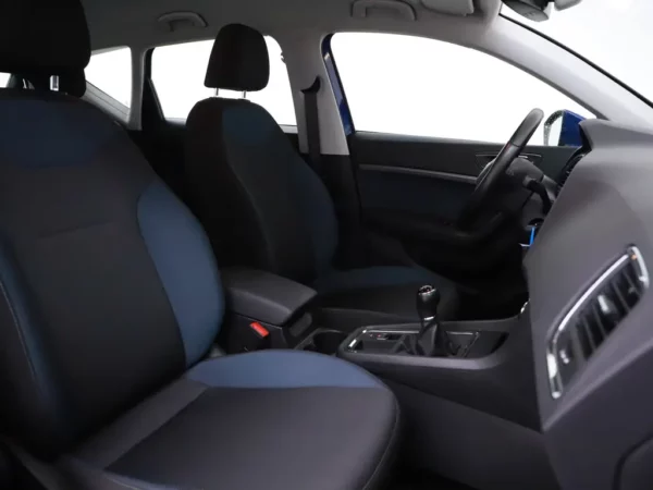 Photo 21 of 27 of VSSZZZ5FZL6555886 SEAT Ateca 1.0 EcoTSI Style Business Intense