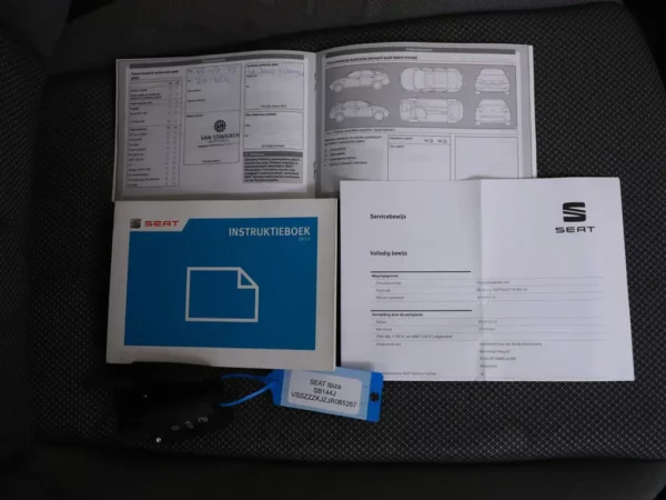 Photo 22 of 28 of VSSZZZKJZJR065267 SEAT Ibiza 1.0 TSI (5-drs Hatchb.)