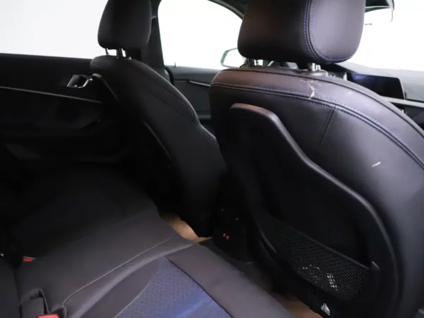 Photo 22 of 29 of WBA11AK0707G88610 BMW 2 Serie Gran Coupé 218i High