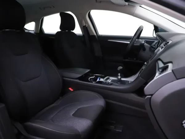 Photo 22 of 30 of WF0EXXWPCEFL17297 Ford Mondeo 1.5 Titanium Navi