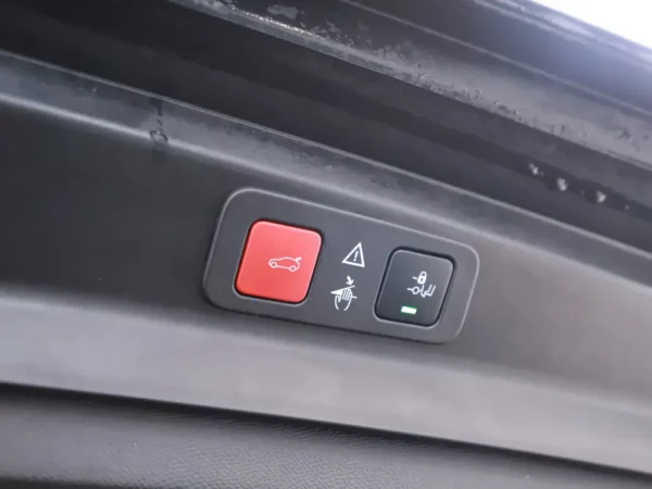 Photo 22 of 32 of VF3MRHNSULS278867 Peugeot 5008 1.2 Aut. PureTech Allure 5-drs SUV