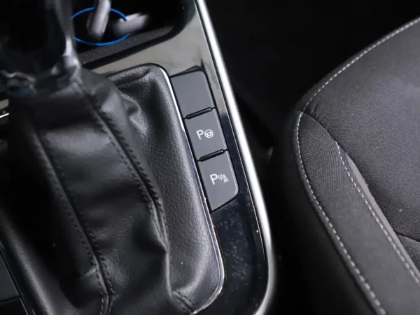 Photo 22 of 35 of TMBER9PJXN4006466 Skoda Fabia 1.0 Aut. TSI Business Edition 5-drs Hatchb.