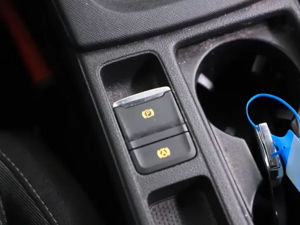 Photo 22 of 35 of TMBJP7NX8MY130954 Skoda Octavia Combi 1.0 TSI Business Edition Led