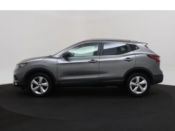 Photo 23 of 26 of SJNFFAJ11U2639705 Nissan QASHQAI 1.3 DIG-T Business Edition Pano