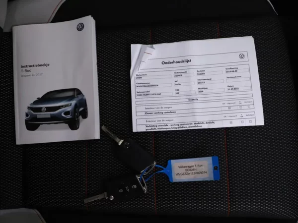 Photo 23 of 28 of WVGZZZA1ZJV009374 Volkswagen T-Roc 1.5 TSI Sport Cruise Led