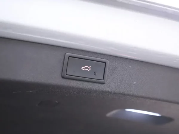 Photo 23 of 34 of TMBJB7NY3NF011424 Skoda Enyaq iV 60 5-drs SUV Cruise