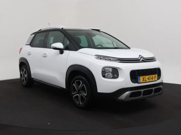 Photo 24 of 25 of VF72RHNPJK4082121 Citroen C3 Aircross 1.2 PureTech S&S Feel Leder