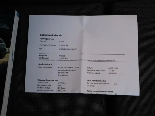 Photo 24 of 28 of WDD1760421J761277 Mercedes-Benz A-Klasse 180 Aut. AMG LED