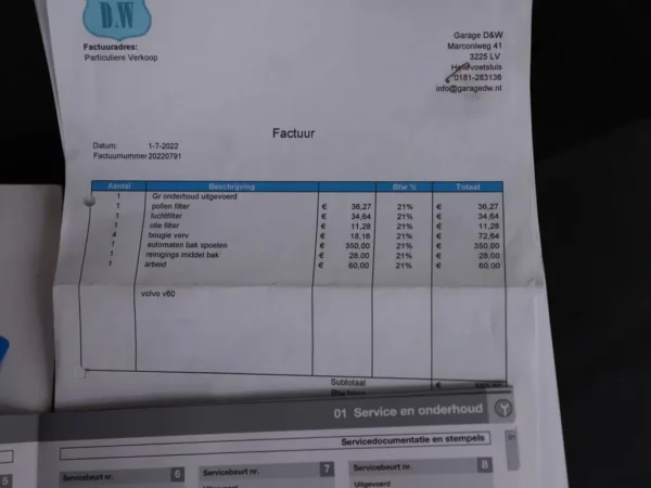 Photo 24 of 28 of YV1FW45HBF1260589 Volvo V60 1.6 T3 R-Design Cruise Ecc