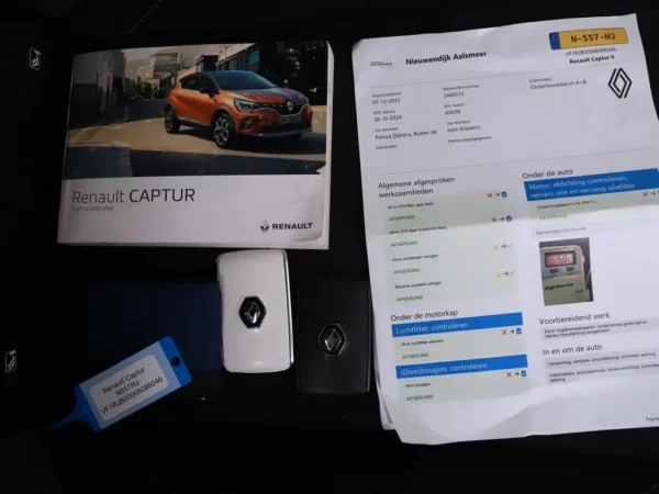 Photo 24 of 29 of VF1RJB00068086046 Renault Captur 1.0 TCe 100 Bi-Fuel Business Zen LED