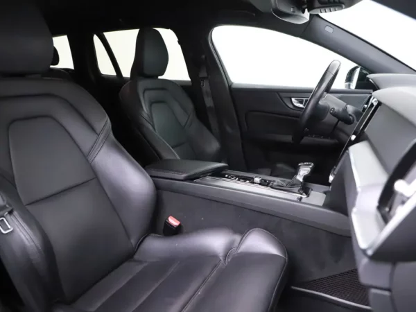 Volvo V60 2.0 T5 Aut. R-Design LED