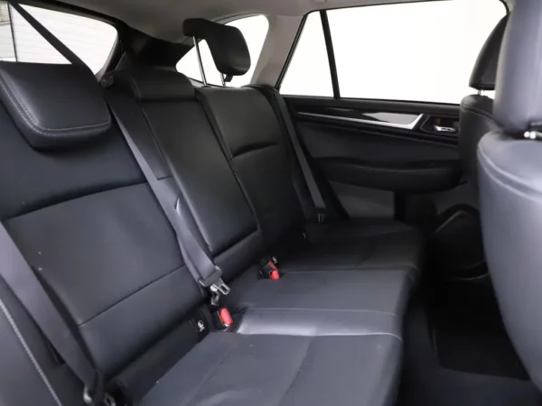 Photo 24 of 33 of JF1BS9LC2FG024715 Subaru Outback 2.5i Premium Pano