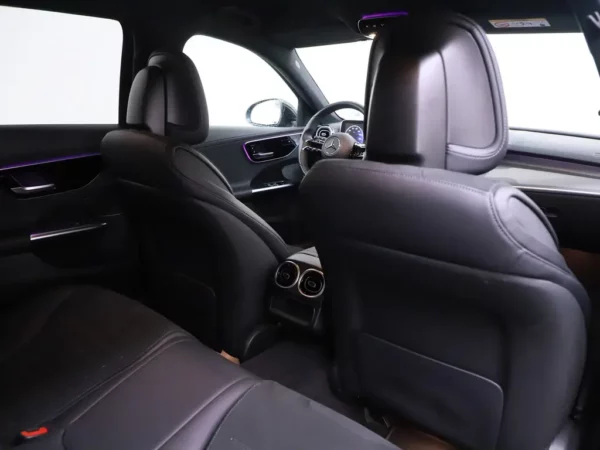 Photo 25 of 33 of W1K2062411F039957 Mercedes-Benz C-Klasse Estate 180 Aut. AMG Line 5-drs Combi