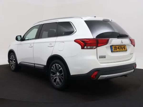 Photo 26 of 26 of JMBXTGF7WGZ002412 Mitsubishi Outlander 2.0 Aut. Executive Ed 7 Persoons Nav