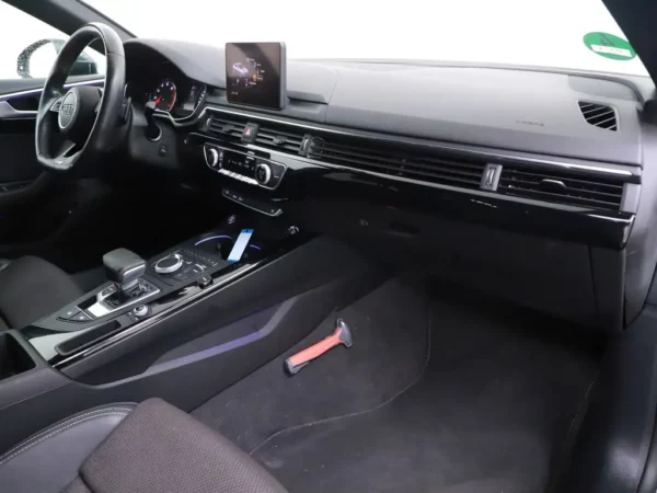 Photo 26 of 31 of WAUZZZF52JA089115 Audi A5 Sportback 1.4 TFSI Aut. Sport S-line Edition LED