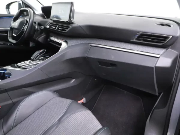 Photo 26 of 32 of VF3MRHNSULS278867 Peugeot 5008 1.2 Aut. PureTech Allure 5-drs SUV