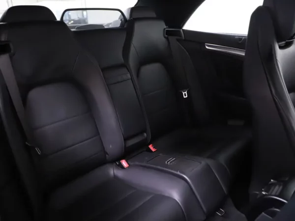 Photo 26 of 34 of WDD2074611F336253 Mercedes-Benz E-Klasse Cabrio 400 Prestige Cruise Ecc