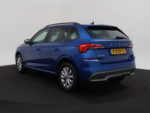 Photo 27 of 27 of TMBGR6NW3N3076807 Skoda Kamiq 1.0 TSI Business Edition (5-drs