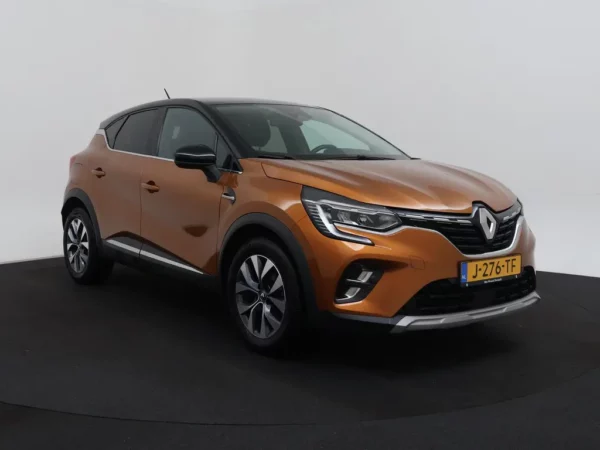 Photo 27 of 28 of VF1RJB00966036371 Renault Captur 1.0 TCe 100 Intens (5-drs