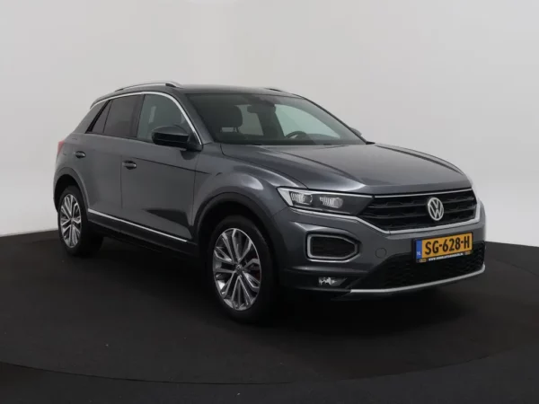 Photo 27 of 28 of WVGZZZA1ZJV009374 Volkswagen T-Roc 1.5 TSI Sport Cruise Led