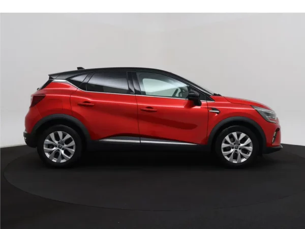 Photo 27 of 29 of VF1RJB00766260982 Renault Captur 1.6 E-Tech Plug-in Hybrid 160 Intens