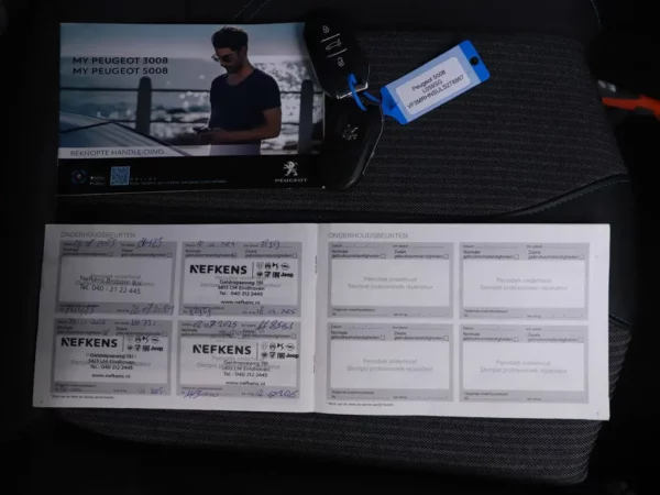 Photo 27 of 32 of VF3MRHNSULS278867 Peugeot 5008 1.2 Aut. PureTech Allure 5-drs SUV