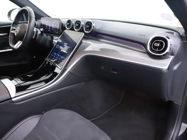 Photo 27 of 33 of W1K2062411F039957 Mercedes-Benz C-Klasse Estate 180 Aut. AMG Line 5-drs Combi