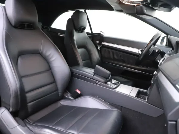 Photo 27 of 34 of WDD2074611F336253 Mercedes-Benz E-Klasse Cabrio 400 Prestige Cruise Ecc