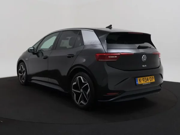 Photo 28 of 28 of WVWZZZE1ZMP002540 Volkswagen ID.3 First Plus 58 kWh IQ-Light