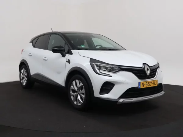 Photo 28 of 29 of VF1RJB00068086046 Renault Captur 1.0 TCe 100 Bi-Fuel Business Zen LED