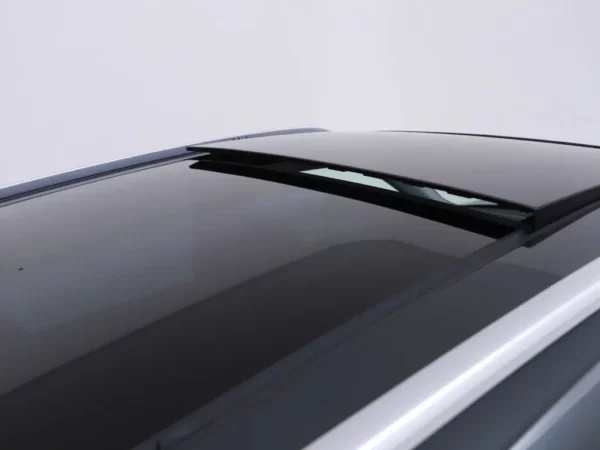 Photo 28 of 39 of WAUZZZFY7H2018880 Audi Q5 2.0 TFSI quattro Design Pro Line Plus LED