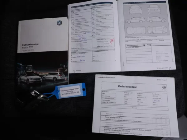 Photo 29 of 35 of WVWZZZ3CZHE054129 Volkswagen Passat Variant 1.4 TSI GTE Connected