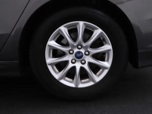 Photo 3 of 30 of WF0EXXWPCEFL17297 Ford Mondeo 1.5 Titanium Navi