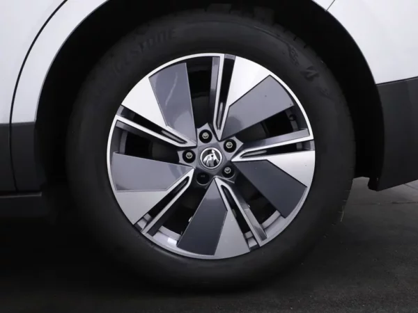 Photo 3 of 34 of TMBJB7NY3NF011424 Skoda Enyaq iV 60 5-drs SUV Cruise