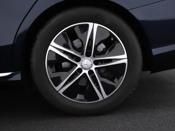 Photo 3 of 39 of WDD2052661F464977 Mercedes-Benz C-Klasse Estate 400 4MATIC Ambition