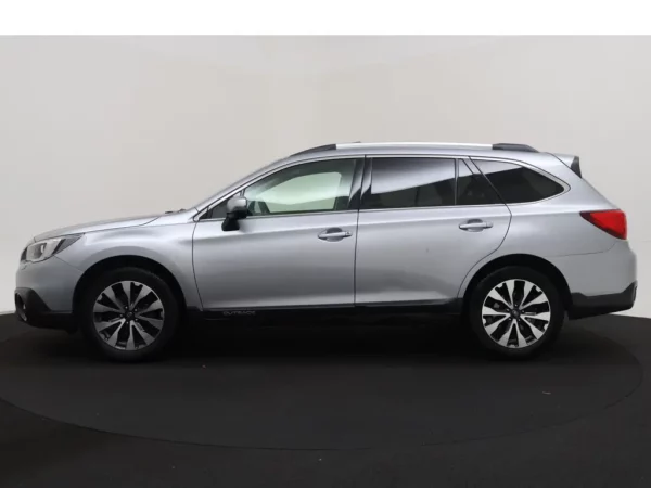 Photo 30 of 33 of JF1BS9LC2FG024715 Subaru Outback 2.5i Premium Pano