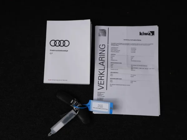 Photo 30 of 34 of WAUZZZ4M3LD007324 Audi Q7 55 TFSI quattro Pro Line S 7p