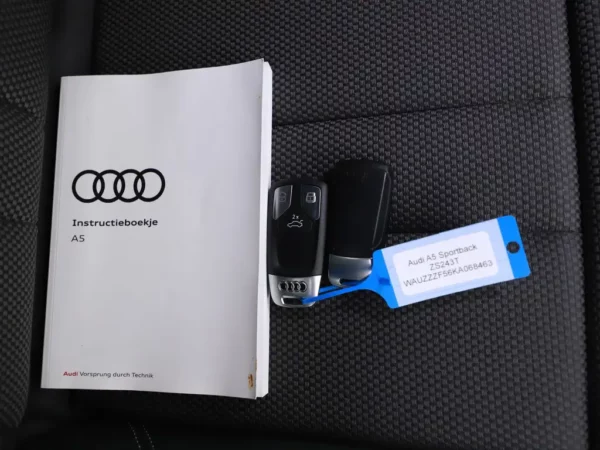 Photo 30 of 34 of WAUZZZF56KA068463 Audi A5 Sportback 35 TFSi Sport S-Tronic