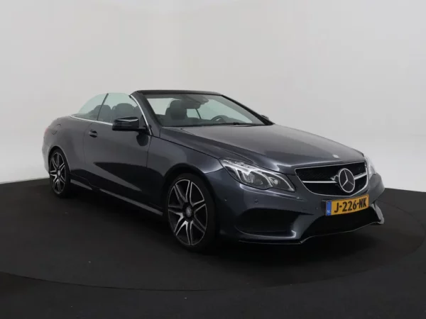 Photo 33 of 34 of WDD2074611F336253 Mercedes-Benz E-Klasse Cabrio 400 Prestige Cruise Ecc