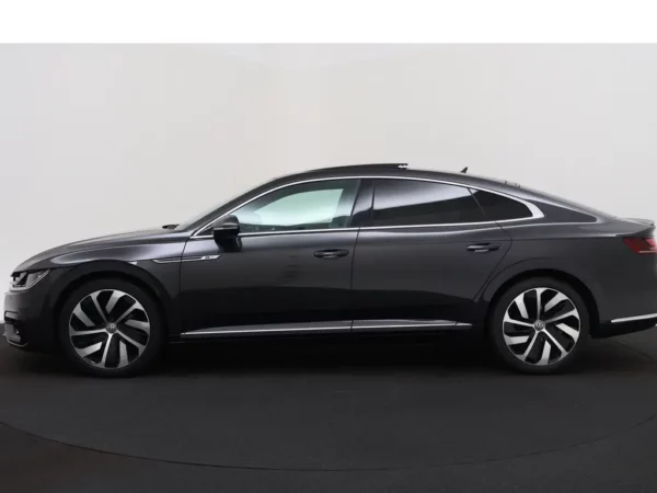 Photo 34 of 37 of WVWZZZ3HZJE515000 Volkswagen Arteon 1.5 TSI DSG R-Line