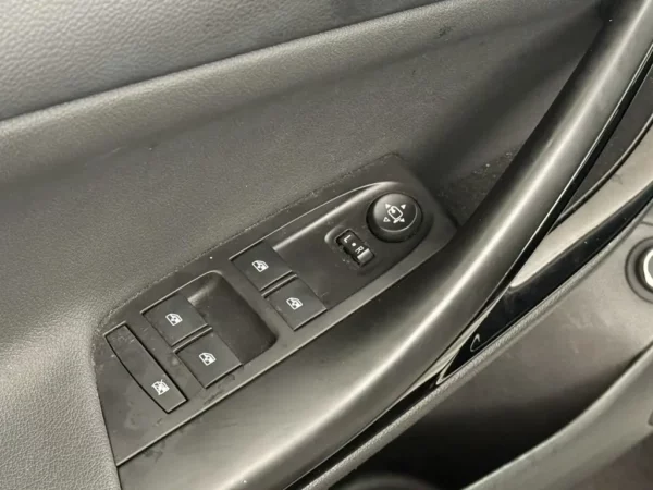 Photo 4 of 26 of W0VBE8EA5K8056052 Opel Astra Sports Tourer 1.0 Turbo Business