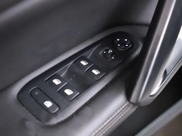 Photo 4 of 28 of VF3LRHNYHFS262025 Peugeot 308 SW 1.2 PureTech GT Line