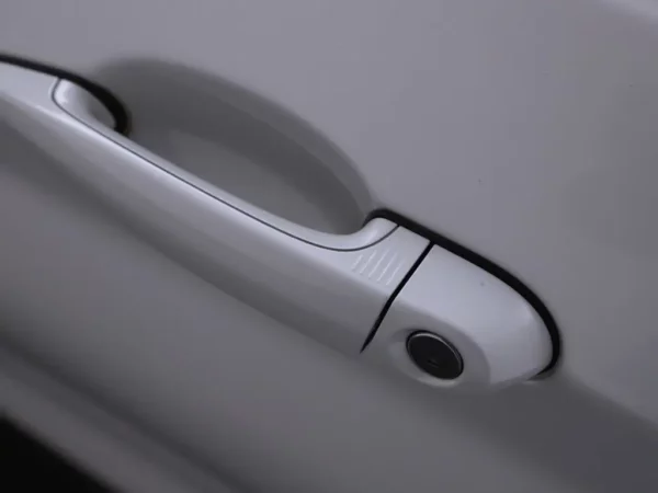 Photo 4 of 30 of WBA2F510X0V663191 BMW 2 Serie Coupé 230i Aut. Centennial High Executive Coupé M-Pack