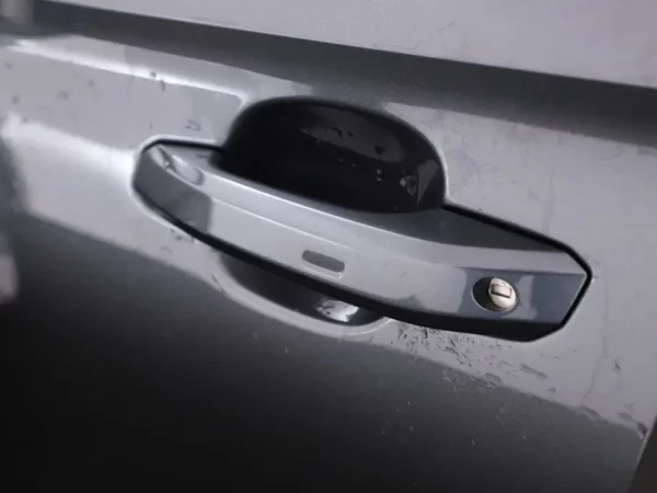 Photo 4 of 34 of WAUZZZF56KA068463 Audi A5 Sportback 35 TFSi Sport S-Tronic