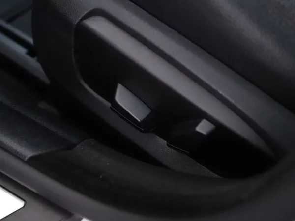 Photo 5 of 30 of WBA5A31080D744552 BMW 5 Serie 520i Aut. Last Minute Edition 4-drs Sedan