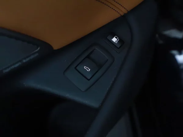 Photo 5 of 35 of WBA11CG000CL71888 BMW 5 Serie Touring 530e Business Edition Plus M-Pack